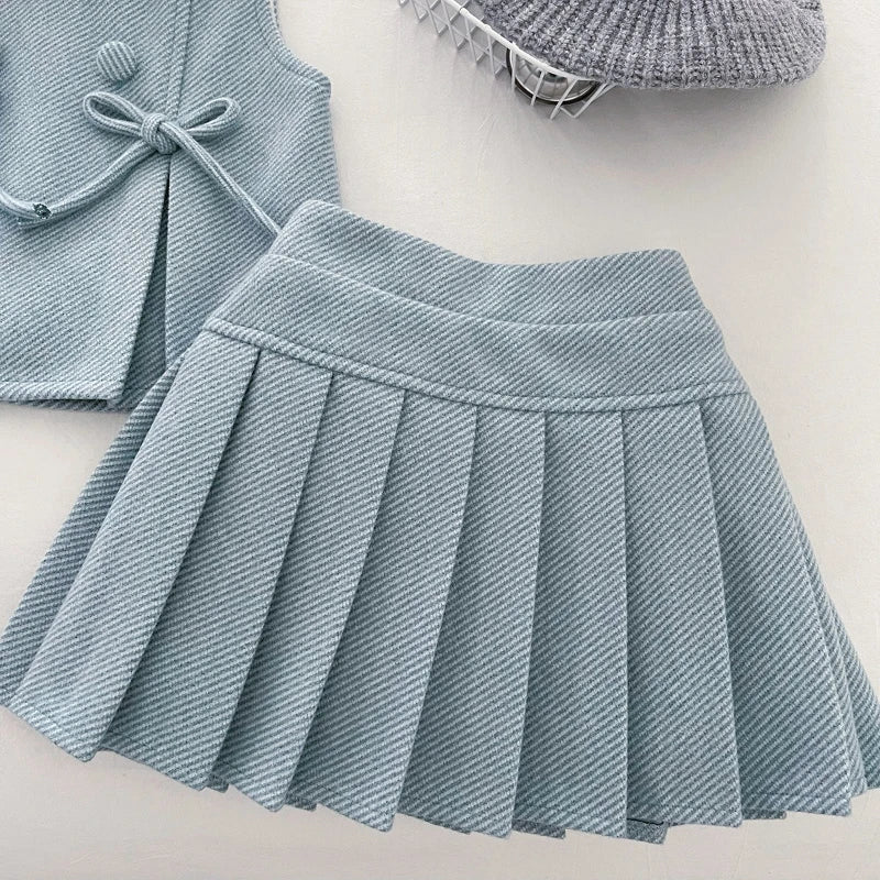 Conjunto Infantil Azul Serenity com Lacinhos