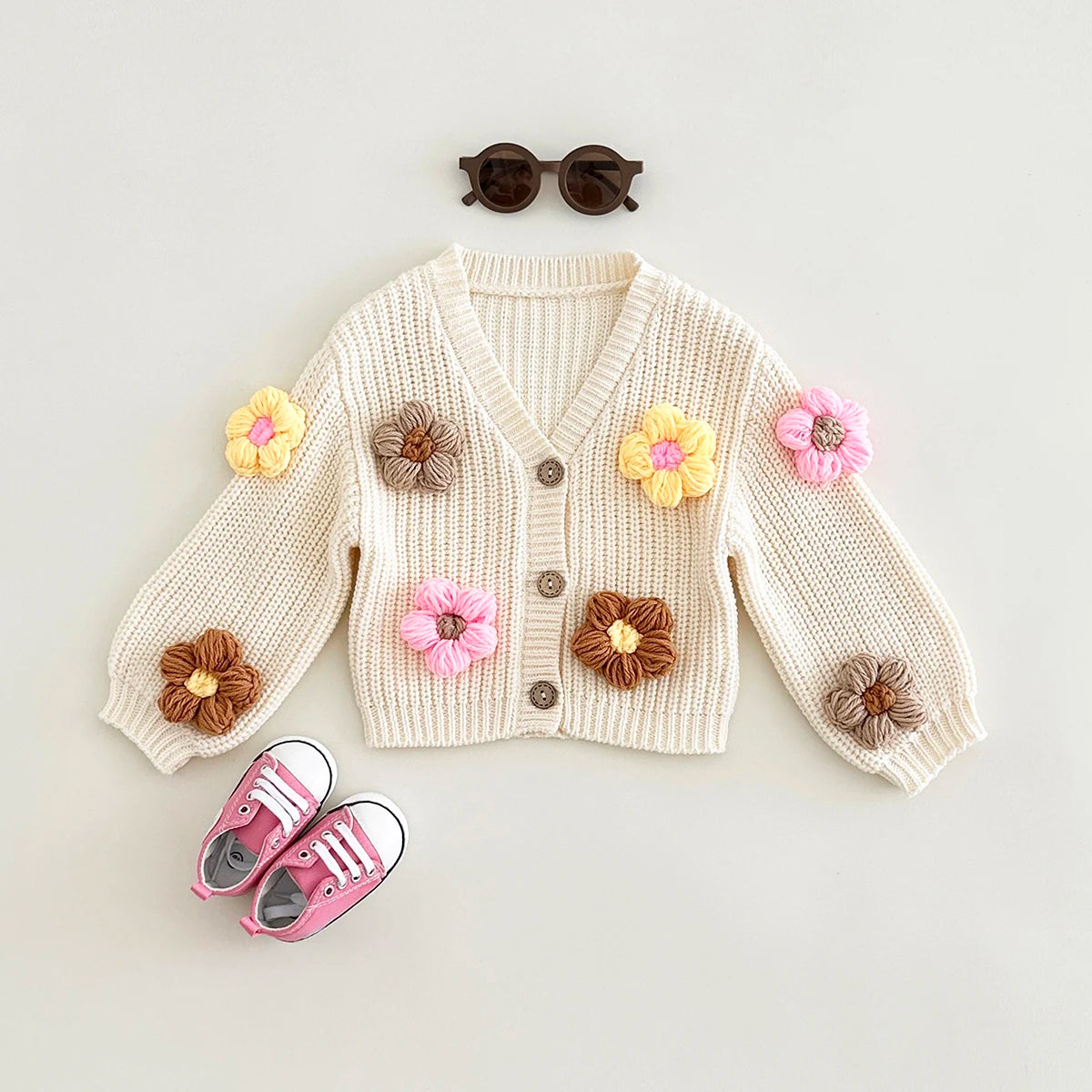 Casaco Infantil Florzinhas em Tricô
