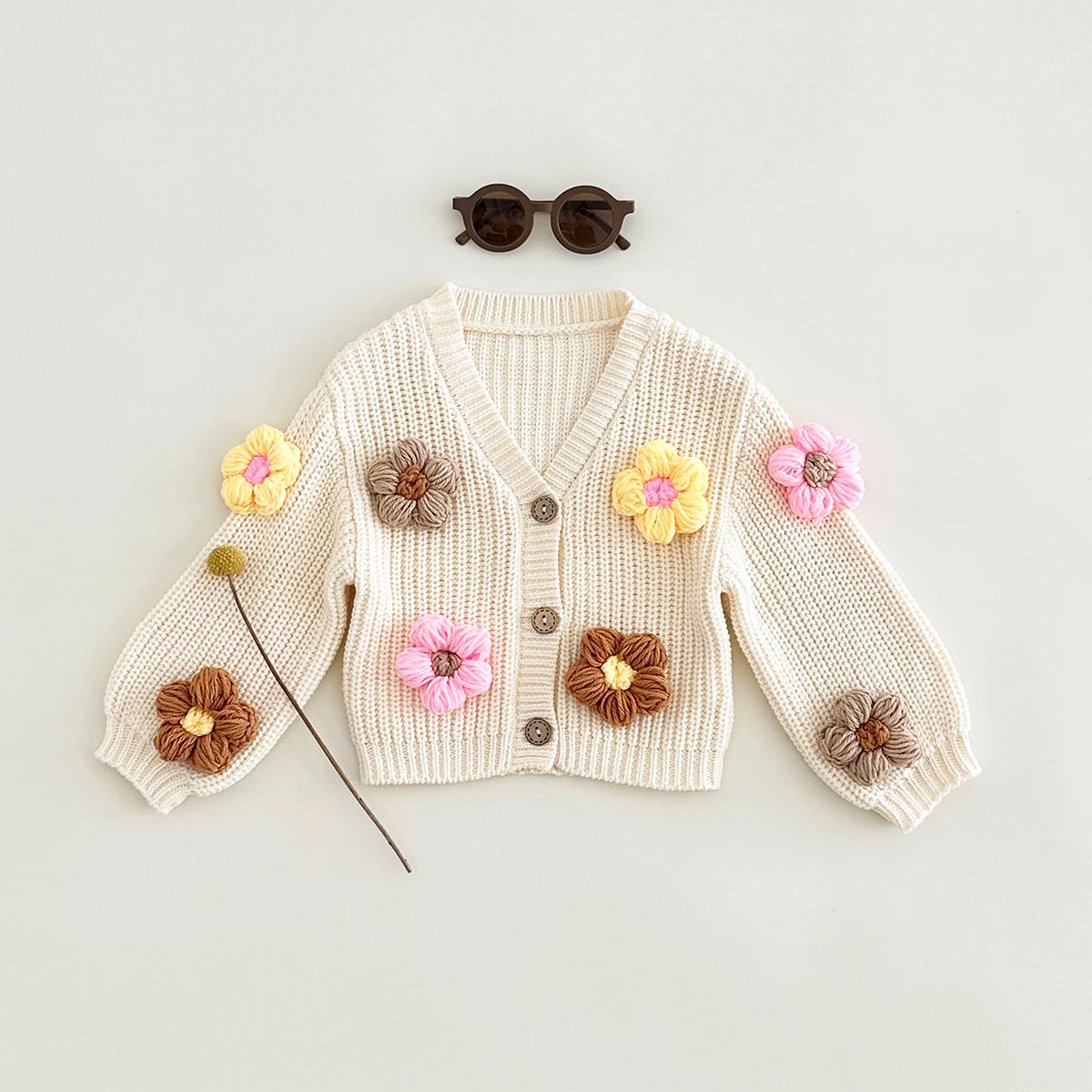 Casaco Infantil Florzinhas em Tricô