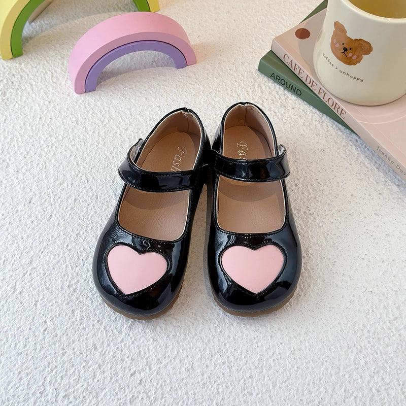 Sapatilha Infantil Coração Fashion