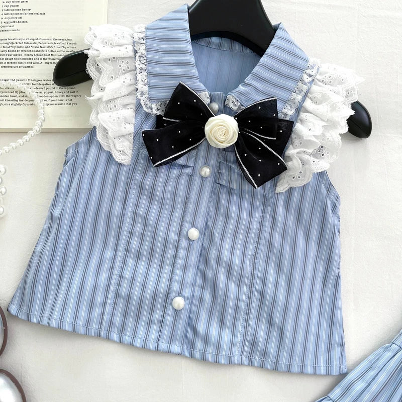 Conjunto Infantil Azul com Laço e Renda