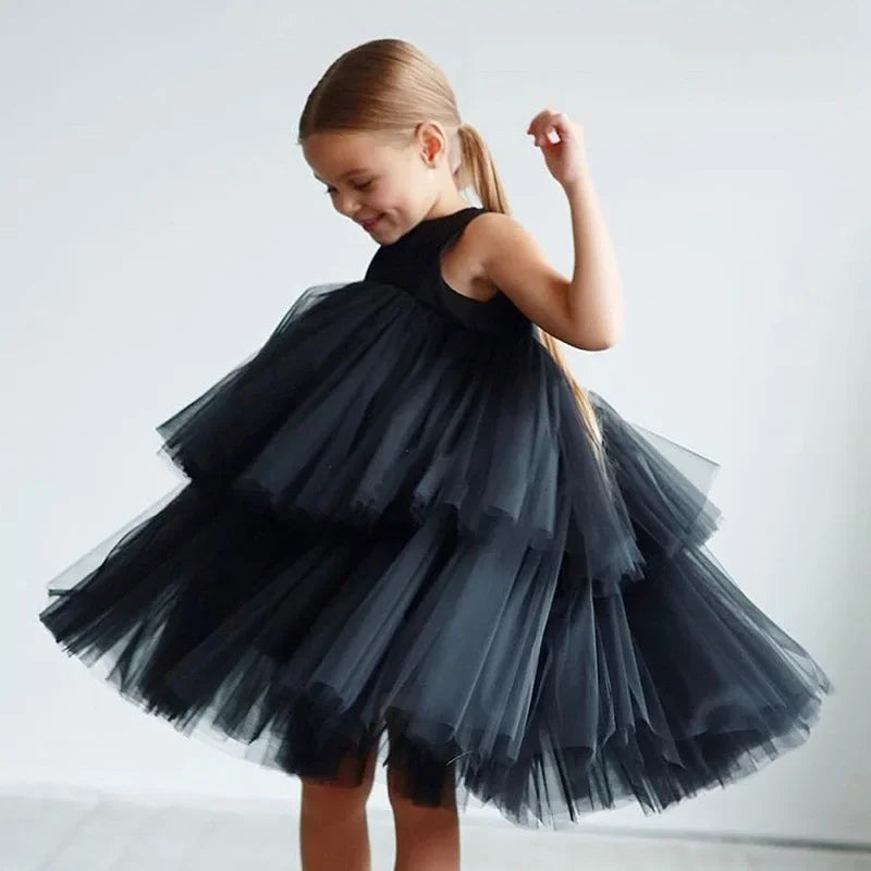 Vestido Infantil de Tule em Camadas