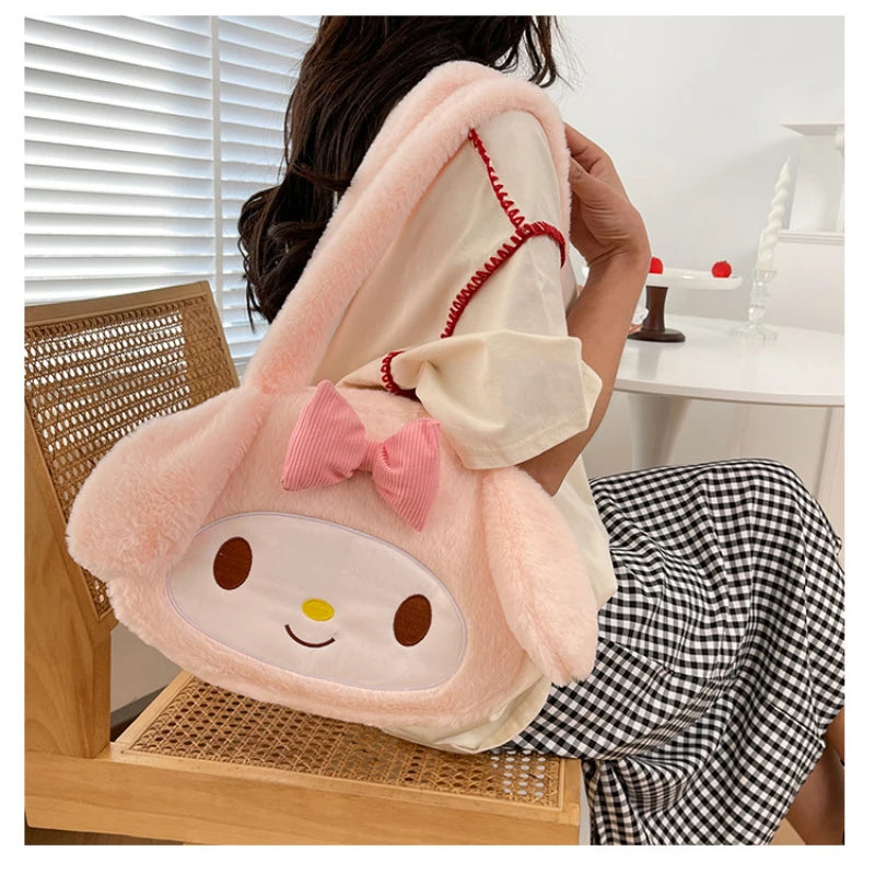 Bolsa Pelúcia Cinnamoroll Melody Kuromi 28 cm