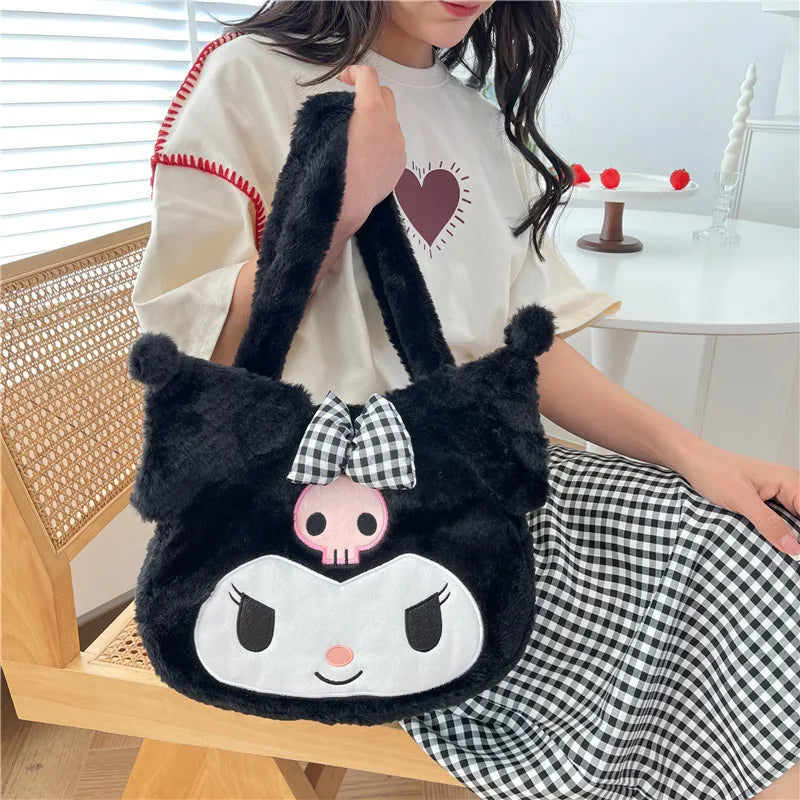 Bolsa Pelúcia Cinnamoroll Melody Kuromi 28 cm